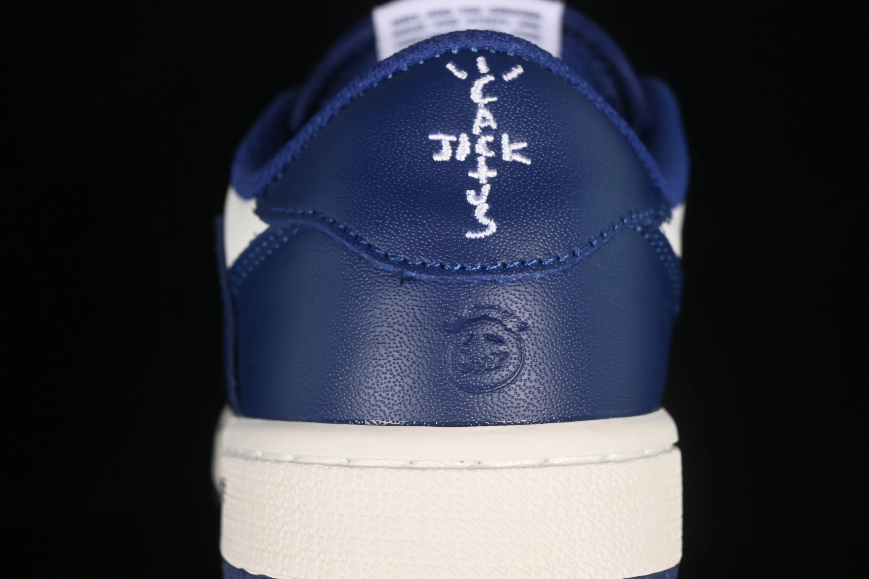 All categories Air Jordan Jordan series basketball shoes Air Jordan 1 Low Travis Scott x Air Jordan 1 Low OG AJ1 Joe 1 undercut low top DM7890-101